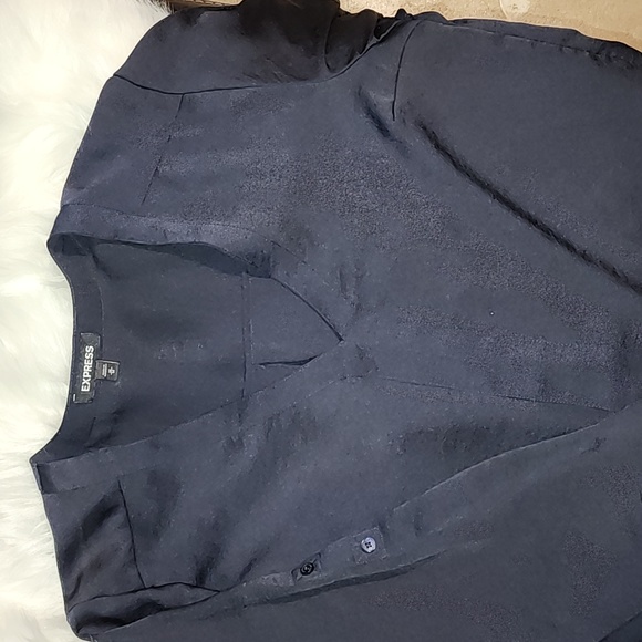 Women Express Convertible Sleeves - Picture 3 of 3